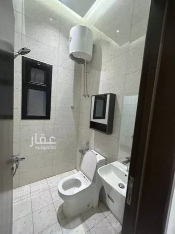 شقة للإيجار في شارع نبرة ، حي ظهرة لبن ، الرياض ، منطقة الرياض صورة 2