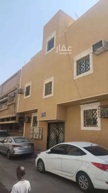 عمارة للبيع في شارع احمد الحنفي, حي منفوحة, مدينة الرياض, منطقة الرياض