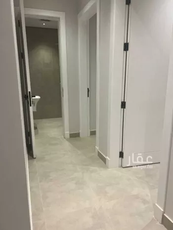 شقة للبيع في شارع عبدالرحمن بن خميس, حي العارض, مدينة الرياض, منطقة الرياض صورة 4
