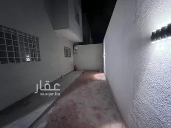 فيلا للبيع في شارع عبدالرحمن العمادي, حي مطار الملك خالد الدولي, مدينة الرياض, منطقة الرياض صورة 3