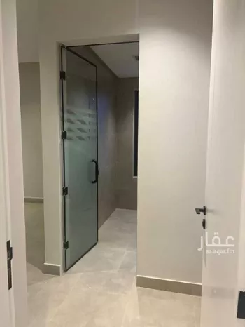 شقة للبيع في شارع عبدالرحمن بن خميس, حي العارض, مدينة الرياض, منطقة الرياض صورة 5