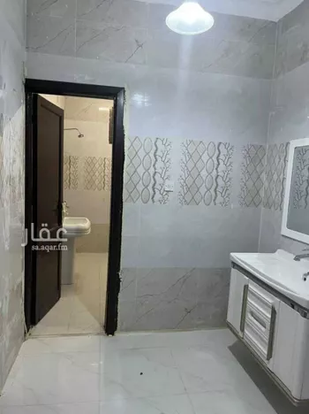 فيلا للبيع في شارع عبدالله بن إدريس ، حي النسيم الشرقي ، الرياض ، منطقة الرياض