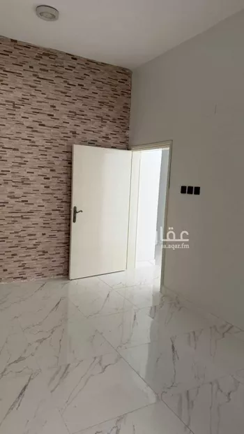 عمارة للبيع في شارع عائشة بنت عبد الرحمن, حي الفيصلية, مدينة الخرج, منطقة الرياض صورة 2