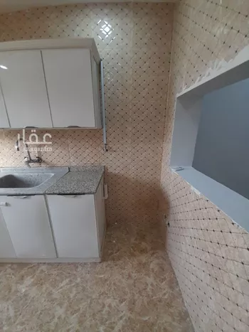 شقة للإيجار في صورة 3