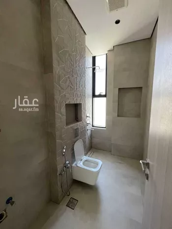 فيلا للبيع في شارع أبي الفرج العكبري, حي الشرفية, مدينة الرياض, منطقة الرياض صورة 5