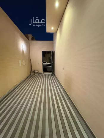 دور للبيع في شارع الحوارة, حي النفل, مدينة الرياض, منطقة الرياض صورة 2