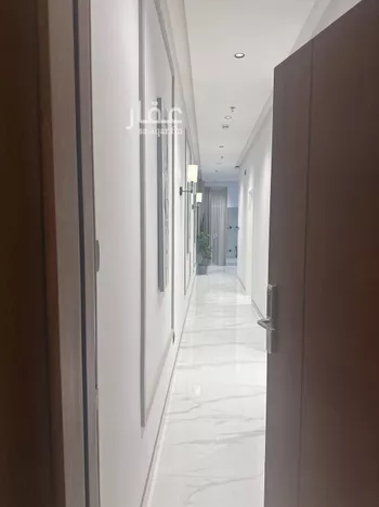 شقة للبيع في شارع الملك فهد الفرعي, حي النخيل, مدينة الرياض, منطقة الرياض