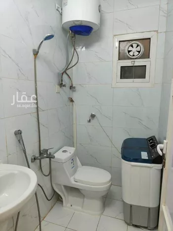 عمارة للإيجار في شارع عبدالله الدملوجي, حي الضباط, مدينة الرياض, منطقة الرياض صورة 4
