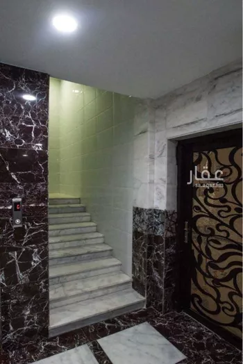 عمارة للإيجار في شارع السيدة عائشه, حي الشرفية, مدينة جدة, منطقة مكة المكرمة صورة 3