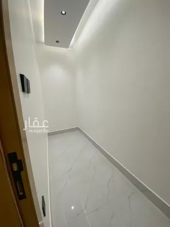 دور للبيع في شارع محمد الهمداني , حي نمار, مدينة الرياض, منطقة الرياض صورة 3