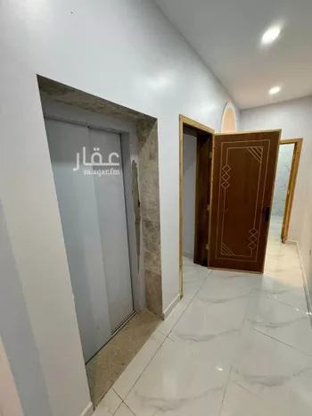 فيلا للبيع في شارع صبيحة بن الحارث, حي الروابي, مدينة المدينه المنوره, منطقة المدينة المنورة صورة 3