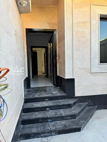دور للبيع في شارع ابو بكر بن احمد المقدسي, حي الدفاع, مدينة المدينه المنوره, منطقة المدينة المنورة صورة 2