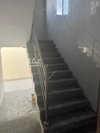 دور للبيع في شارع عمرو ابن خارجة ابن المنتفق, حي طيبة, مدينة المدينه المنوره, منطقة المدينة المنورة صورة 4