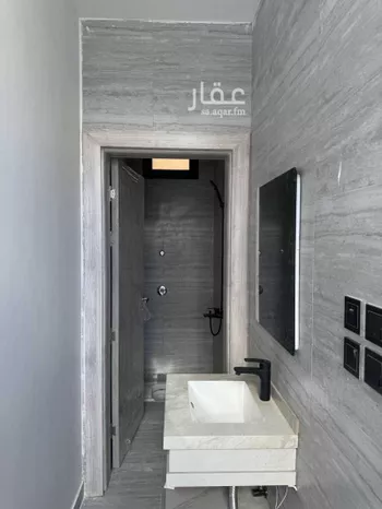 دور للبيع في شارع ابراهيم الحنبلي, حي سكة الحديد, مدينة المدينه المنوره, منطقة المدينة المنورة صورة 3