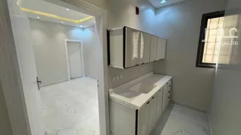 شقة للإيجار في شارع بدرالدين المرجاني, حي المهدية, مدينة الرياض, منطقة الرياض