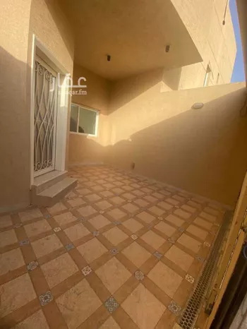 فيلا للإيجار في شارع وادي الثمامة, حي الصحافة, مدينة الرياض, منطقة الرياض صورة 2