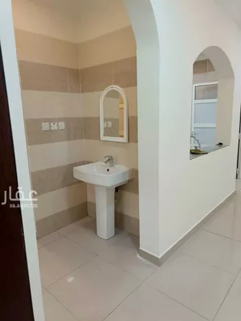 شقة للإيجار في شارع تركي العطيشان, حي الجلوية, مدينة الدمام, المنطقة الشرقية صورة 4