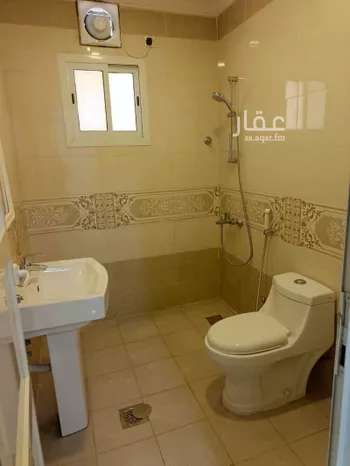 شقة للإيجار في شارع تركي العطيشان, حي الجلوية, مدينة الدمام, المنطقة الشرقية صورة 3