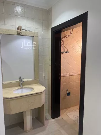 شقة للإيجار في شارع عبداللطيف بن أبي العز, حي الروضة, مدينة الرياض, منطقة الرياض صورة 3