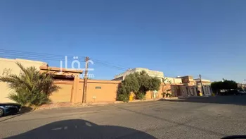 أرض للبيع في شارع الامام محمد بن عبدالوهاب ، حي المنتزه الغربي ، حائل ، منطقة حائل صورة 3