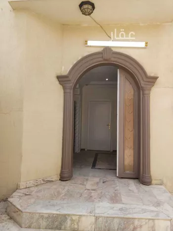 فيلا للبيع في شارع يعقوب بن إبراهيم, حي ظهرة البديعة, مدينة الرياض, منطقة الرياض