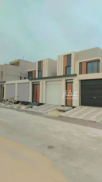 فيلا للبيع في شارع النهضة, حي الشعلة, مدينة الدمام, المنطقة الشرقية صورة 2