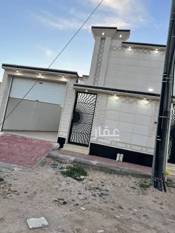 فيلا للبيع في شارع الشمم, حي الروضة, مدينة حفر الباطن, المنطقة الشرقية صورة 2