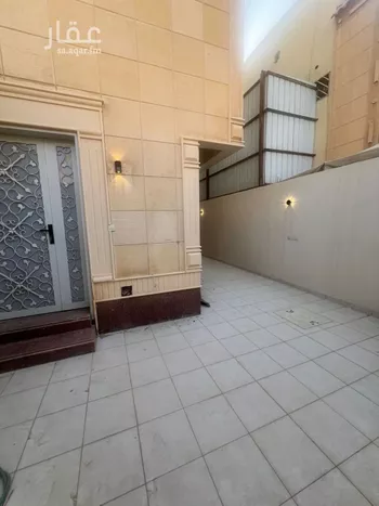 فيلا للإيجار في شارع رقم 388, حي المونسية, مدينة الرياض, منطقة الرياض صورة 2