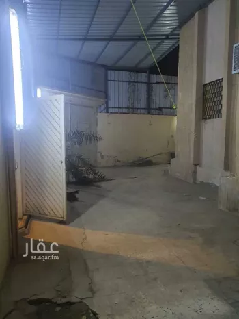 مستودع للإيجار في طريق المدينة المنورة ، حي طويق ، الرياض ، منطقة الرياض