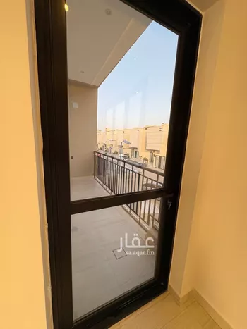 دور للبيع في شارع عبدالملك القلعي, حي العارض, مدينة الرياض, منطقة الرياض صورة 3
