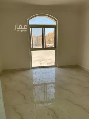 شقة للإيجار في شارع سفيان بن ثابت, حي العزيزية, مدينة الدمام, المنطقة الشرقية صورة 2