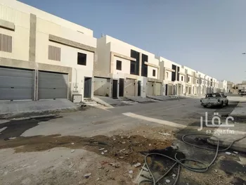 فيلا للبيع في شارع إسماعيل القيسي, حي عكاظ, مدينة الرياض, منطقة الرياض صورة 4