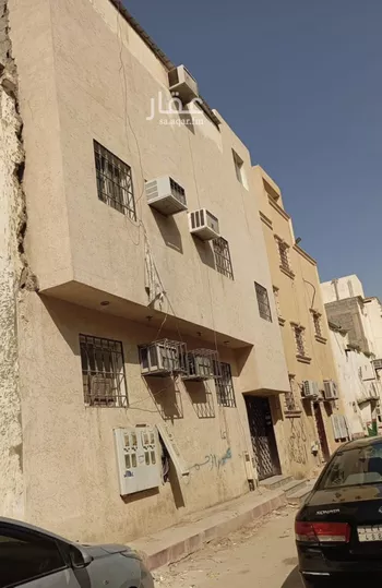 عمارة للبيع في شارع ابي طالب الكناني, حي الجرادية, مدينة الرياض, منطقة الرياض