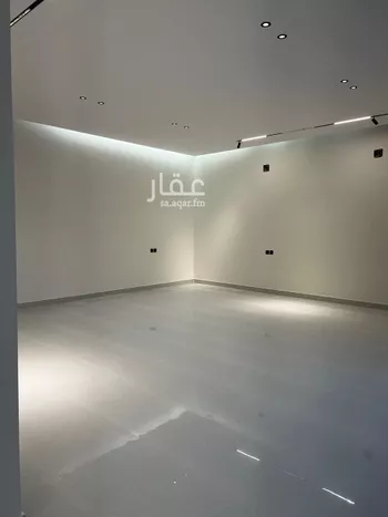فيلا للبيع في شارع ابي نصر الحسين, حي المهدية, مدينة الرياض, منطقة الرياض صورة 3