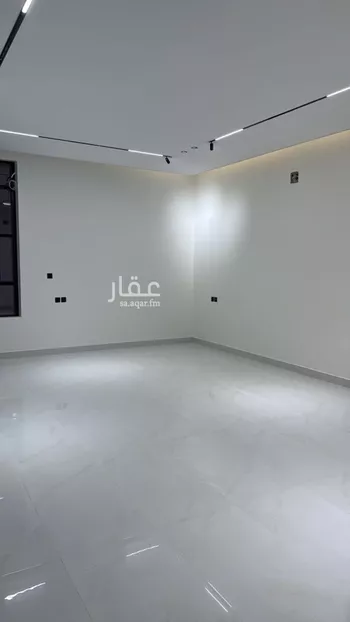 فيلا للبيع في شارع القاسم النويري, حي المهدية, مدينة الرياض, منطقة الرياض صورة 3