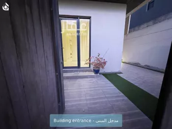 فيلا للإيجار في شارع عثمان بن عوف, حي العارض, مدينة الرياض, منطقة الرياض صورة 2