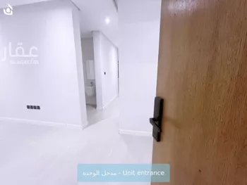 فيلا للإيجار في شارع احمد بن سعيد ابن الهندي, حي العارض, مدينة الرياض, منطقة الرياض صورة 3