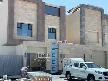فيلا للبيع في شارع عمر بن إبراهيم الشجري, حي القيروان, مدينة الرياض, منطقة الرياض صورة 2