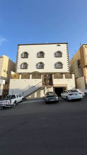 عمارة للبيع في شارع جبل ابلي, حي الجال, مدينة امارة منطقة مكة المكرمة - الطائف, منطقة مكة المكرمة