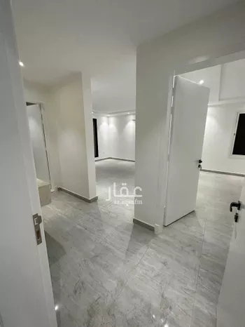 شقة للبيع في طريق الظهران الجبيل الفرعي ، حي الواحة ، الدمام ، الدمام صورة 3
