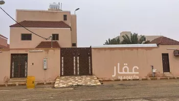 فيلا للبيع في شارع مخطط 87 35, حي مخطط 87, مدينة ثادق, منطقة الرياض