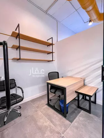 مكتب تجاري للإيجار في شارع تميم الداري, حي شبرا, مدينة الرياض, منطقة الرياض صورة 2