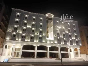 عمارة للبيع في شارع فؤاد شاكر, حي النزهة, مدينة جدة, منطقة مكة المكرمة