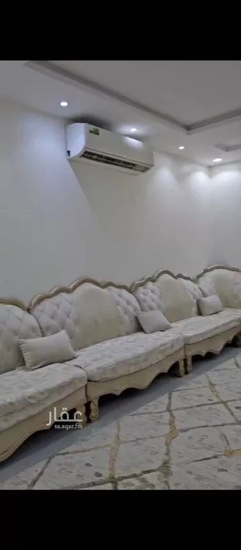 فيلا للبيع في شارع الخياله ، حي العزيزية ، الرياض ، منطقة الرياض صورة 4