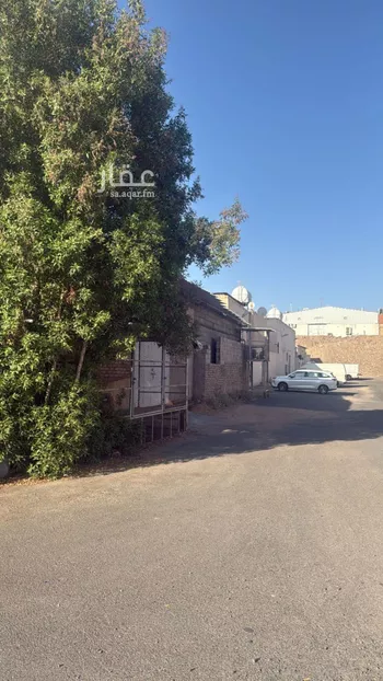 محل للبيع في شارع ابراهيم بن عكرمة بن يعلي, حي حرة الوبرة, مدينة المدينه المنوره, منطقة المدينة المنورة صورة 3