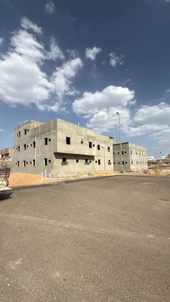 عمارة للبيع في شارع سميع السلولي, حي نبلاء, مدينة المدينه المنوره, منطقة المدينة المنورة صورة 2