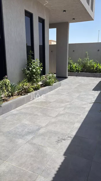 فيلا للبيع في شارع مخلد بن قيس البجلي, حي الزهرة, مدينة المدينه المنوره, منطقة المدينة المنورة صورة 3