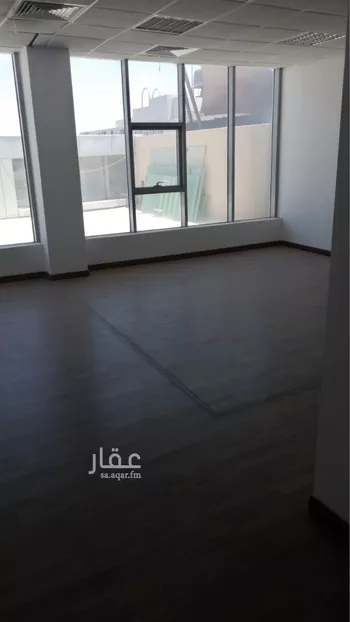 مكتب تجاري للإيجار في شارع صالح الصليمي, حي المروج, مدينة الرياض, منطقة الرياض صورة 3