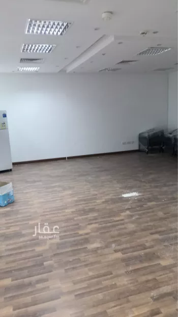 مكتب تجاري للإيجار في شارع صالح الصليمي, حي المروج, مدينة الرياض, منطقة الرياض صورة 2