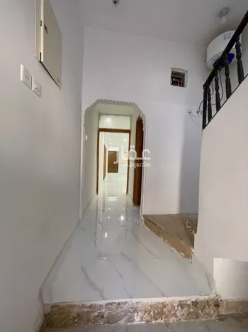 عمارة للإيجار في شارع عش ابن لبيد, حي الهلال, مدينة بريده, منطقة القصيم صورة 5